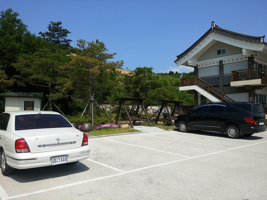 Starlight Journey Pension Gyeongju Exterior photo