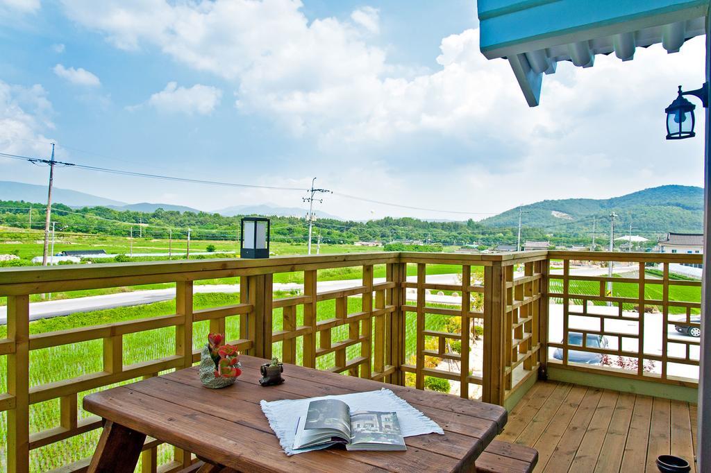 Starlight Journey Pension Gyeongju Exterior photo